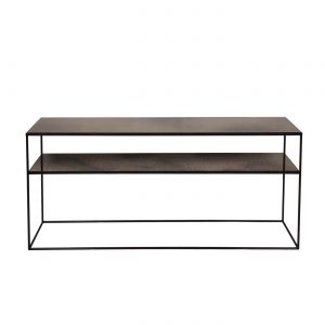 amandari konzolový stôl bronze copper sofa, konzola ethnicraft, konzola s efektom starých zrkadiel s poličkou, sklenená konzola, nadčasová konzola, úzka konzola, stolík do predsiene, úzka polička, odkladací stolík, stolík s kovovou podnožou, odkladací stolík, subtílny stolík, stolík k sedačke, stolík za sedačku, sklenený stolík tmavý bronzový
