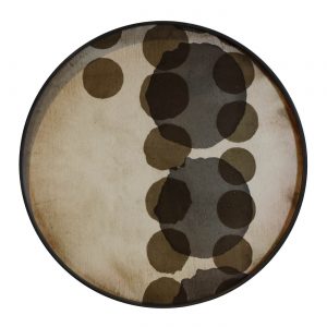 amandari tacka slate leyered dots ethnicraft, bodkovaná tácka tácka s uškami, kávová tácka, dizajnové tácky, tácka, dekorácie, dekorácia, darček, tip na darček, unikátny darček, servírovanie, podnosy, štýlové servírovanie, tácka ako obraz, ručne vyrábané tácky, sklenené tácky, okrúhle tácky, set tácok, ručne vyrábané tácky, tácka k podnožiam